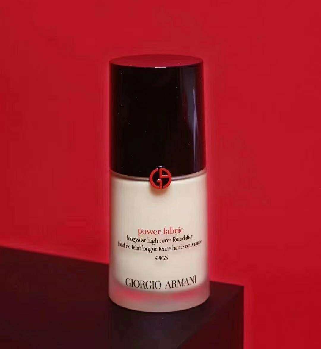 ❤️上一篇讲了阿玛尼蓝标大师粉底液，这篇讲讲油皮瑕疵皮最该买