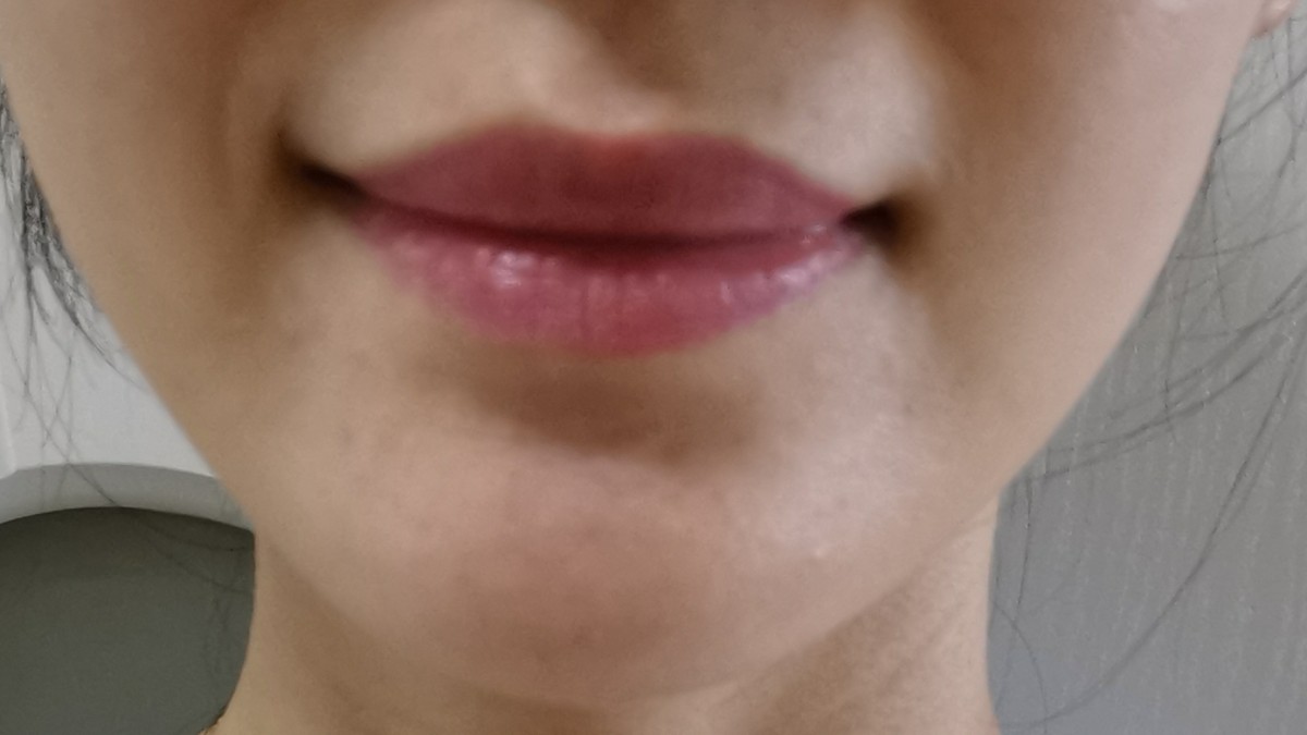 大名鼎鼎的大表姐色，因和大表姐刘雯同款得名。但是吧…多多少少