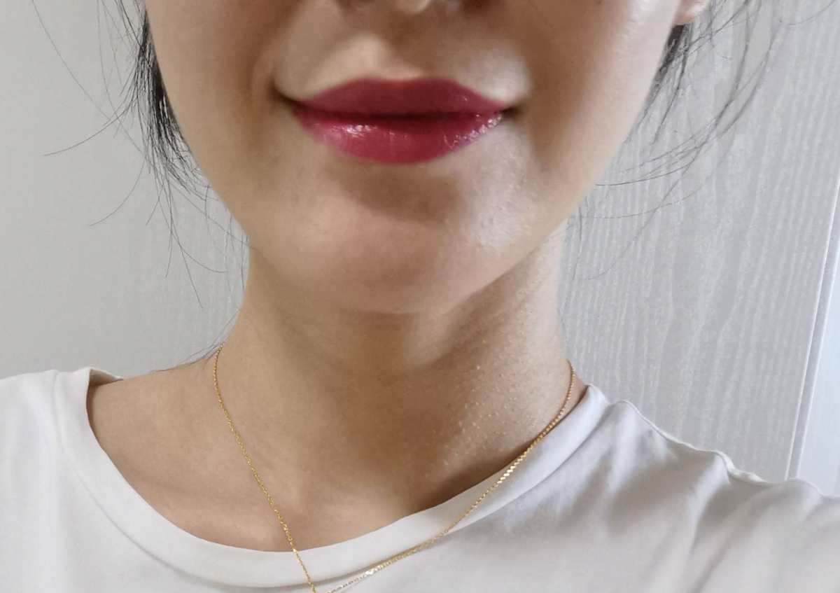 大名鼎鼎的大表姐色，因和大表姐刘雯同款得名。但是吧…多多少少