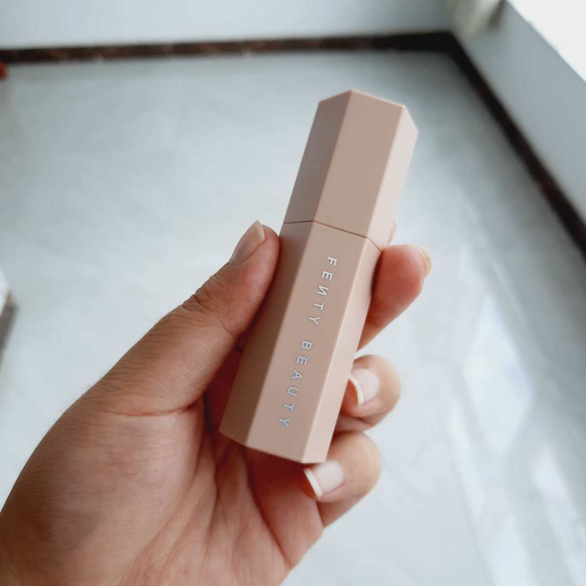 ❤️19年左右fenty beauty突然入驻亚洲地区，整个