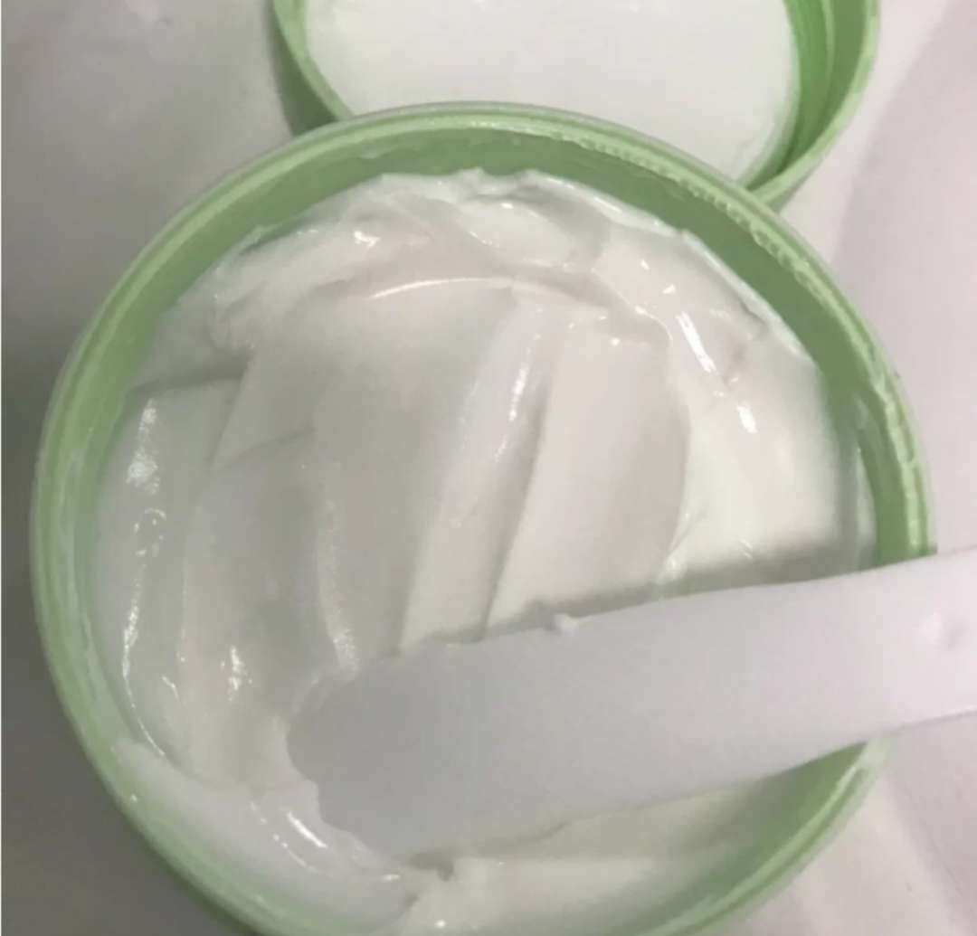 要想皮肤好，面膜少不了！今天分享复活草面膜，这款面膜是继馥蕾