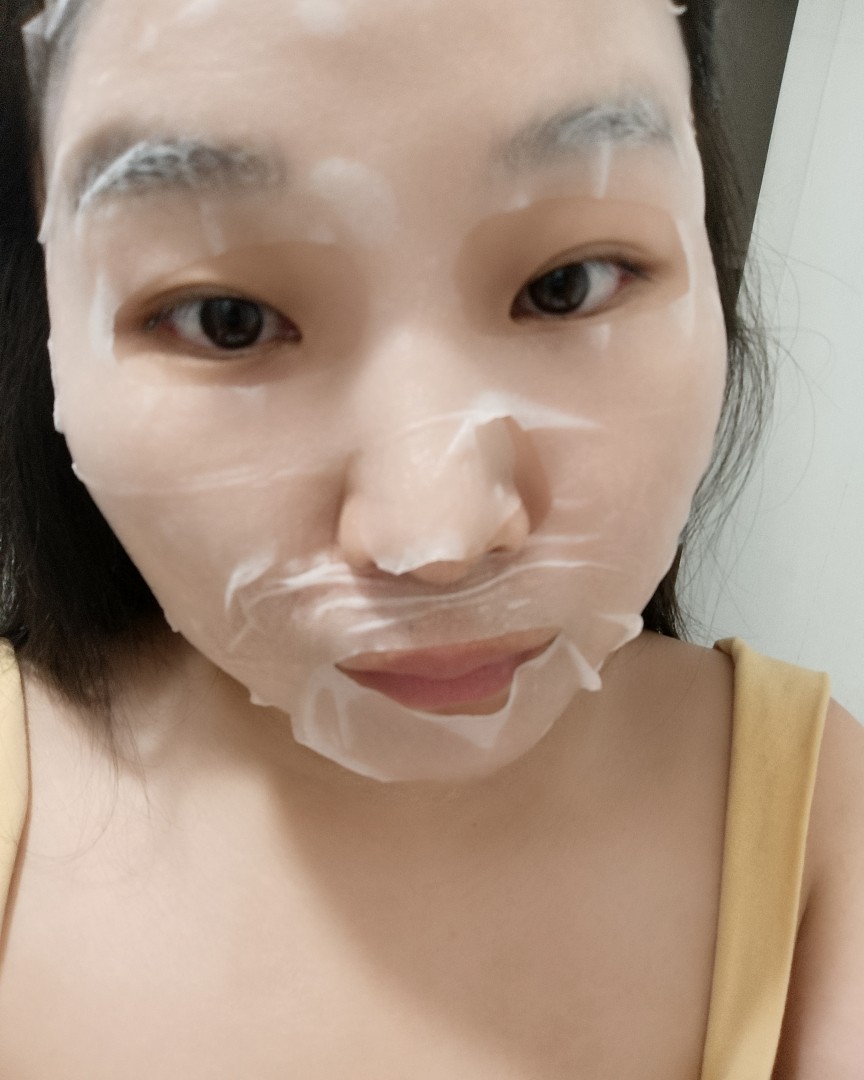 对比起前几年日韩面膜的的火热，这几年国产面膜也是做的越来越好