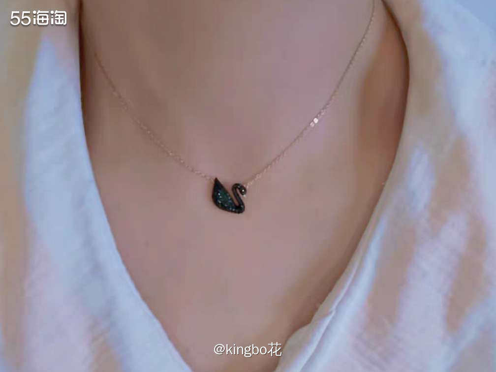 🔴施华洛世奇黑色小天鹅项链，经典就是经典！魅力又浪漫  �