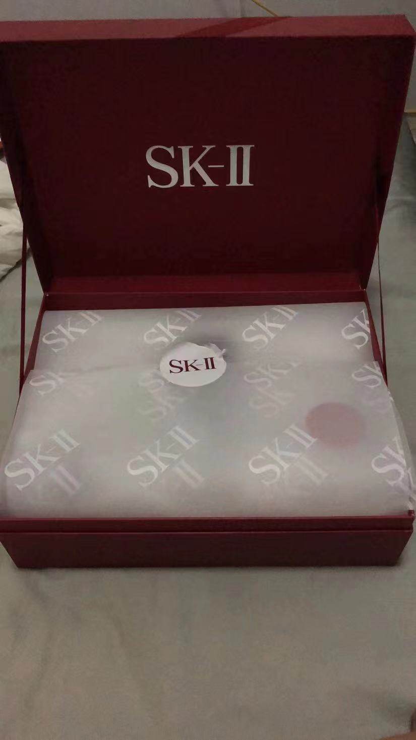 🥇SK-2作为日本贵妇级的化妆品牌，最有名的就是明星产品"