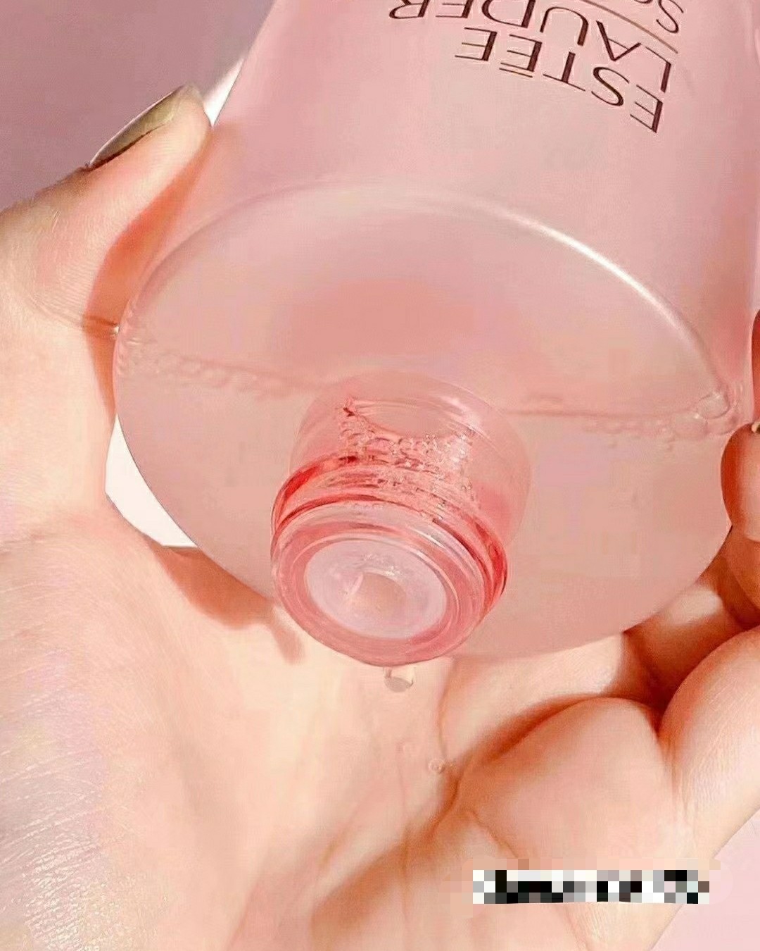 ❤️大碗好物，雅诗兰黛粉水，一瓶足足有400ml，可以算的上