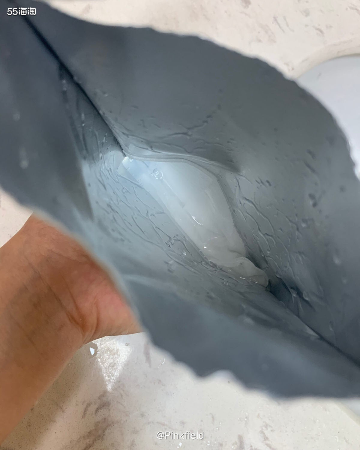 🔵贝妮格林是来自韩国的面膜品牌，有4个系列，可供不同肤质人