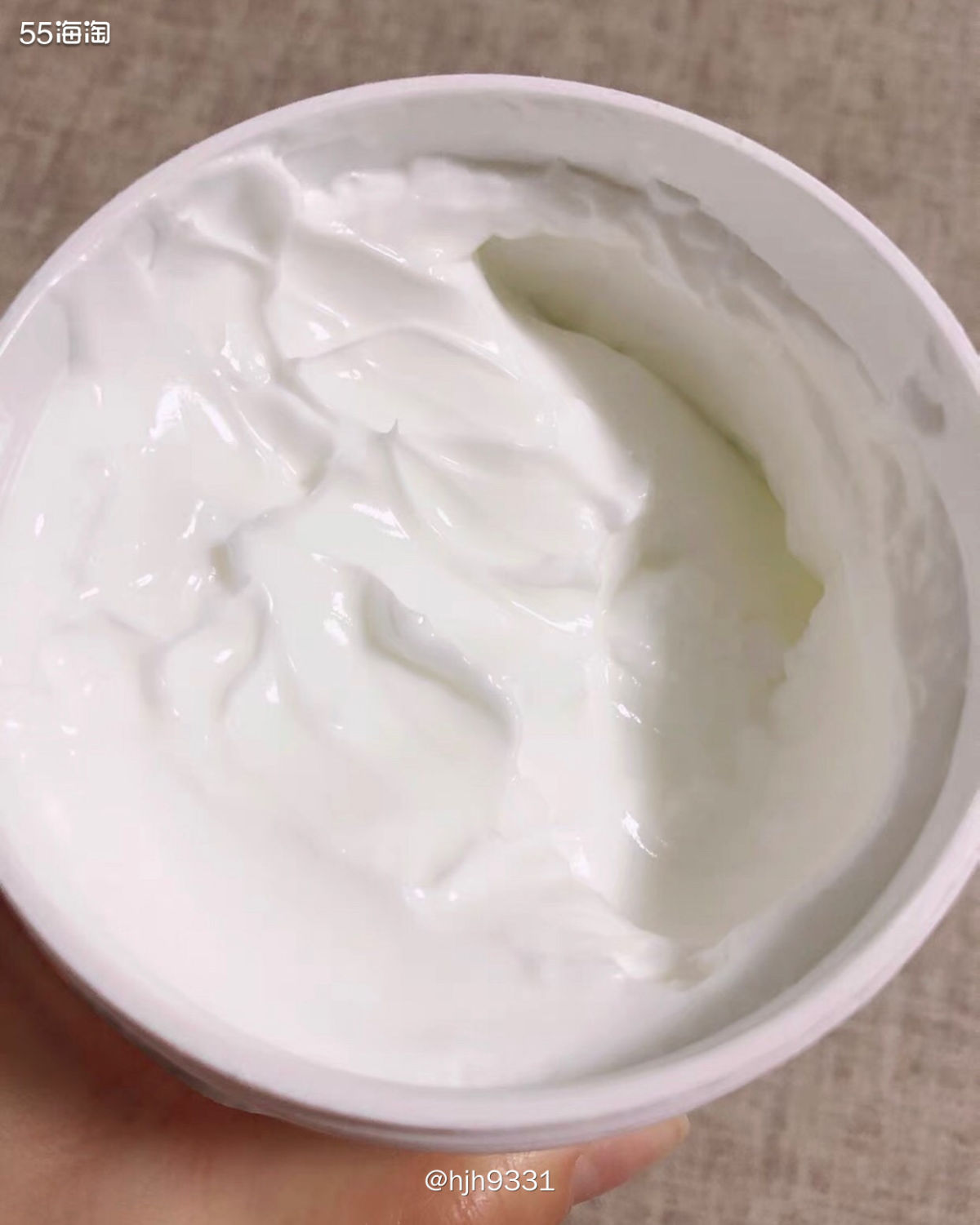 ✨雅顿家的白茶系列产品都很受欢迎，除了味道好闻，还物廉价美。