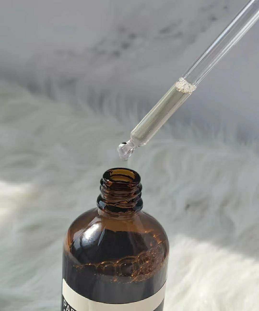 ❤️要说最便宜的抗氧化抗老精华，要属伊索香芹籽精华，超大一瓶