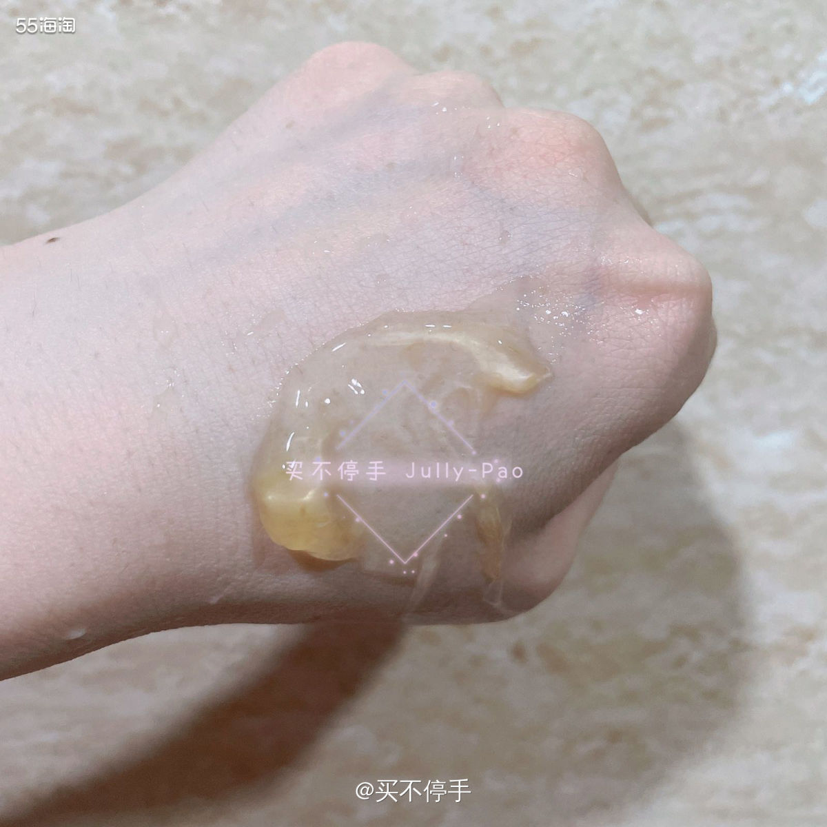 ⭐️科颜氏的金盏花面膜主要功效是补水，**的作用，含皂苷，维