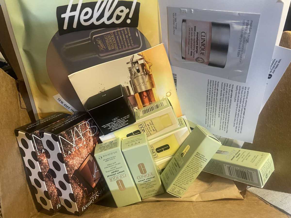 🤣在群里看到最近吉时的清关速度很忙，结果今天收到了一条**