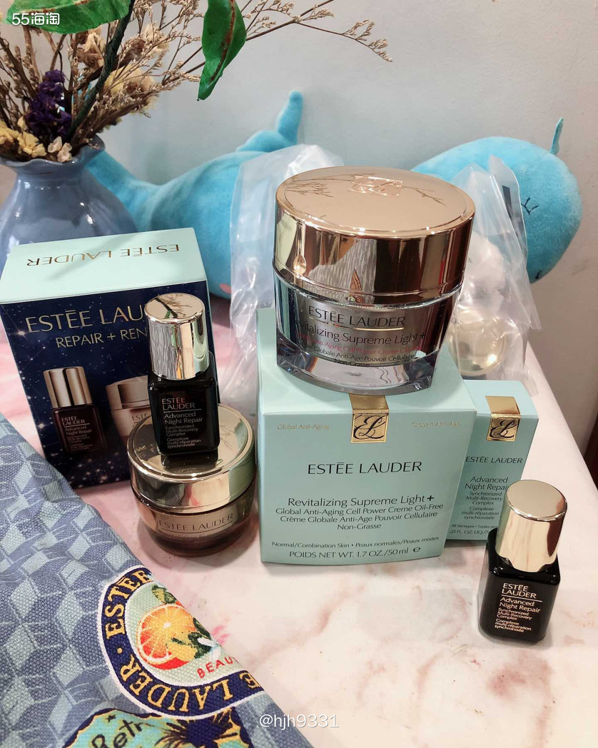 ✨雅诗兰黛官网购入的智妍版面霜，据说很适合夏天，我也还没用过