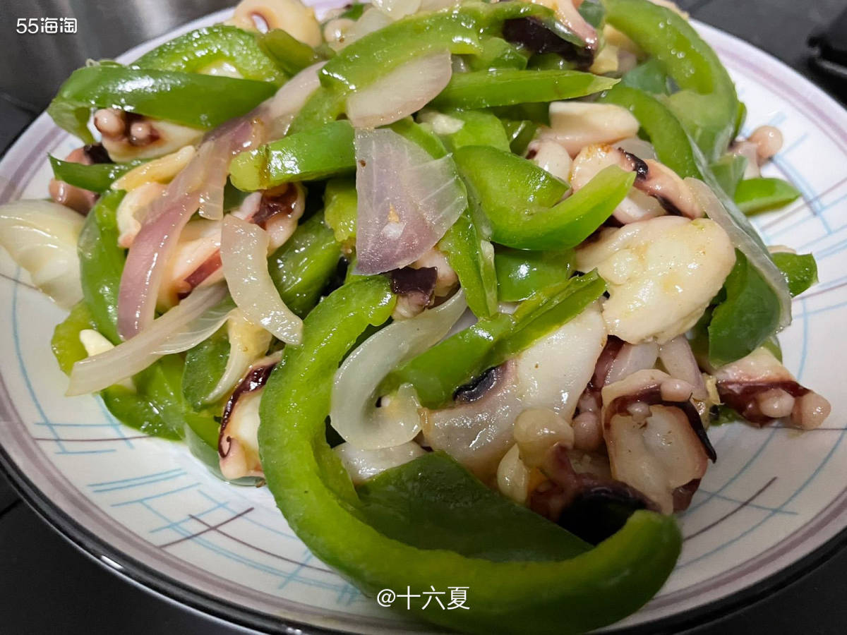#花式厨艺比拼# 🌟我跟狗子都是不能吃辣的地道广东人😂，
