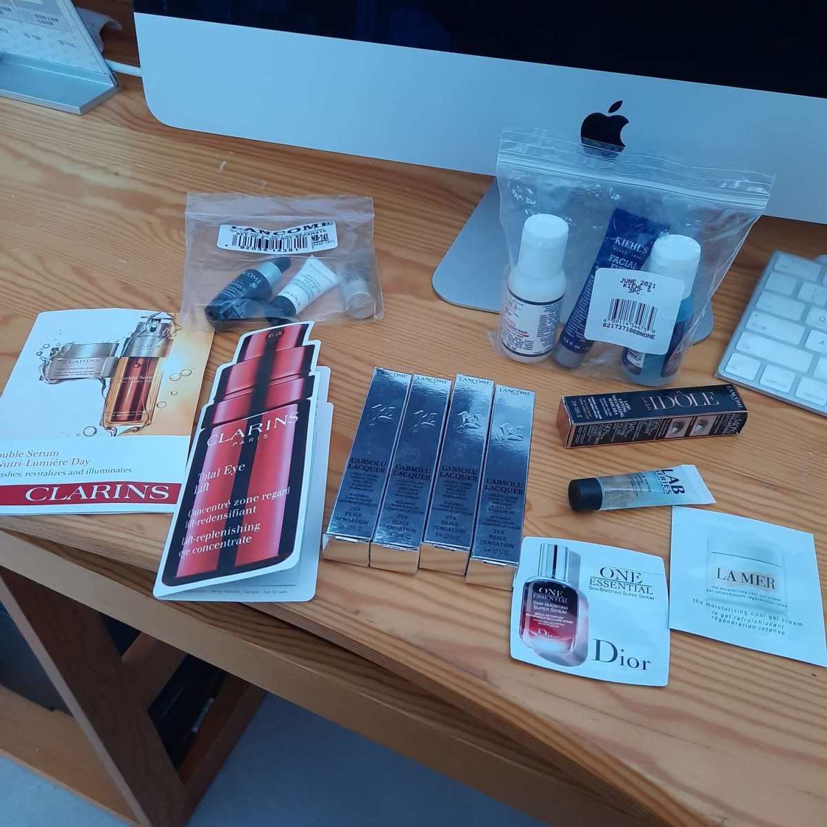 ❤️前天来了两个包裹，终于盼星星盼月亮等到两个包裹了，我这俩