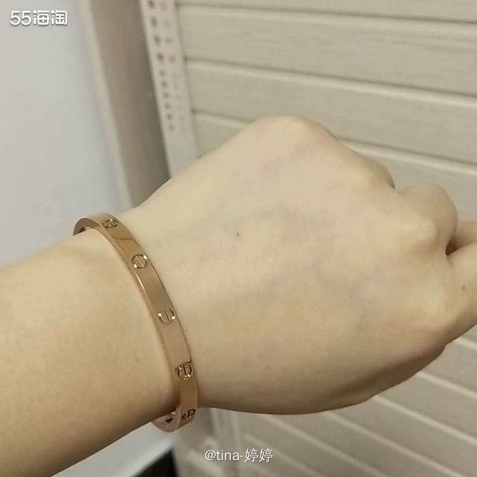 毫无疑问，这个也是谈恋爱的时候我老公送的，应该又是个啥纪念日