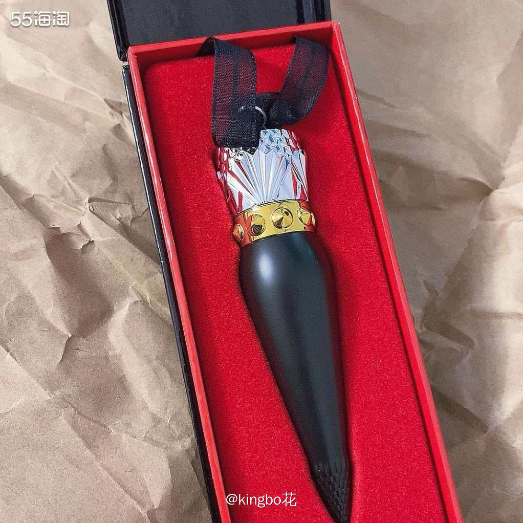 🔴CHRISTIAN LOUBOUTIN萝卜丁口红，每一个
