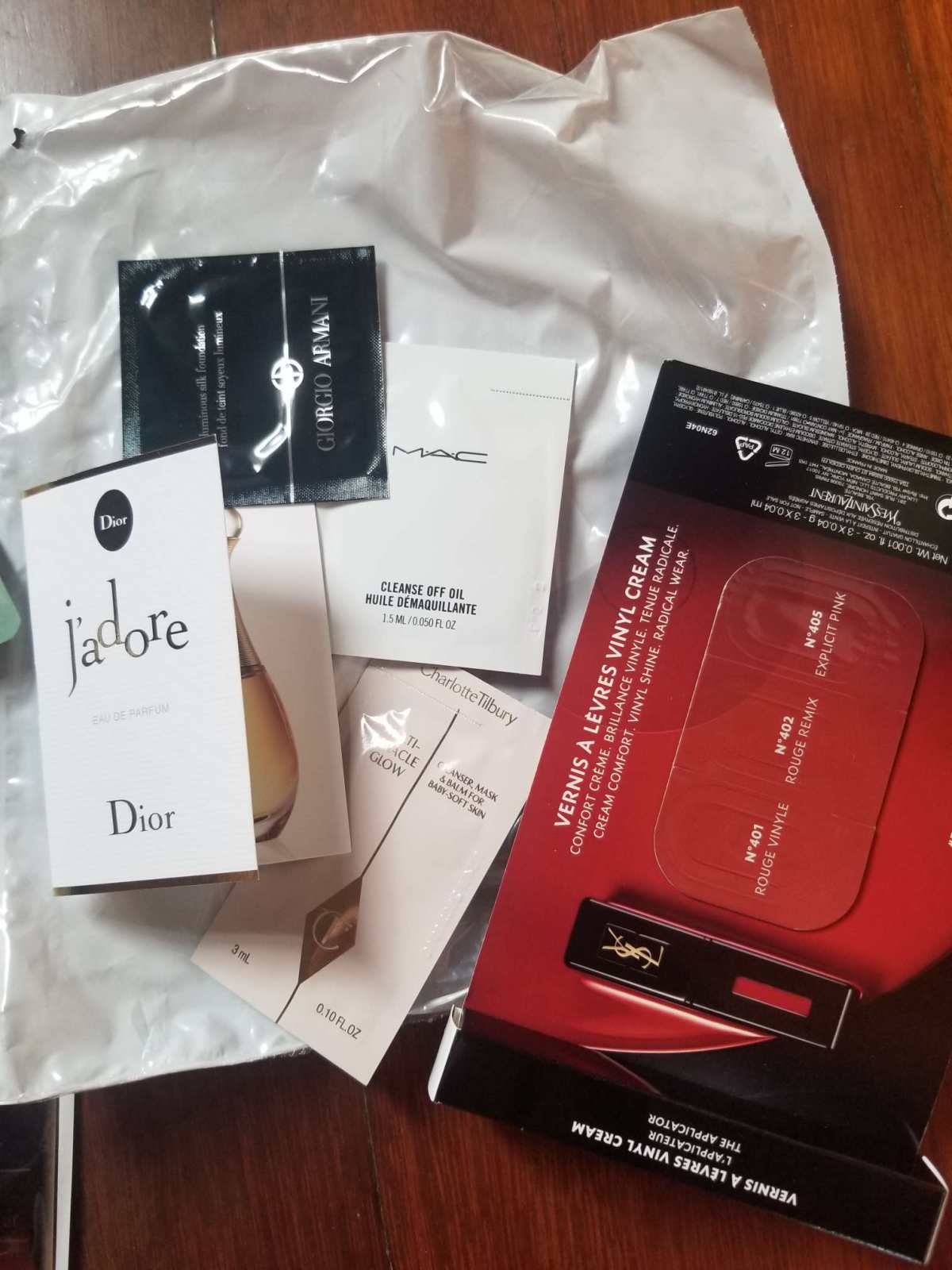 ⭐️这是第二单吉时啦，虽然只显示到国内口岸，已经收到啦。  