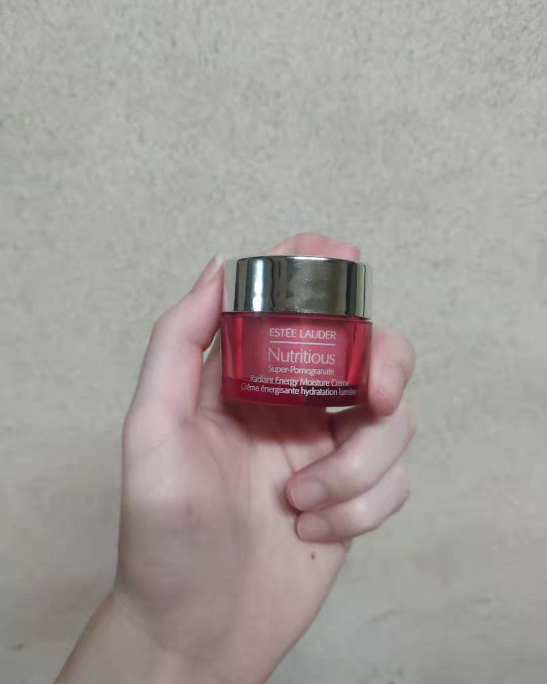 💕雅诗兰黛的红石榴系列算是抗氧化界的鼻祖了吧，红石榴面霜也