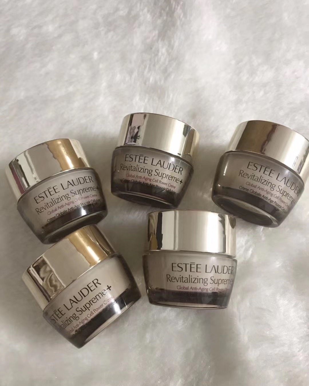 转让海淘闲置： 图一雅诗兰黛礼包💰168 图二小棕瓶套装�