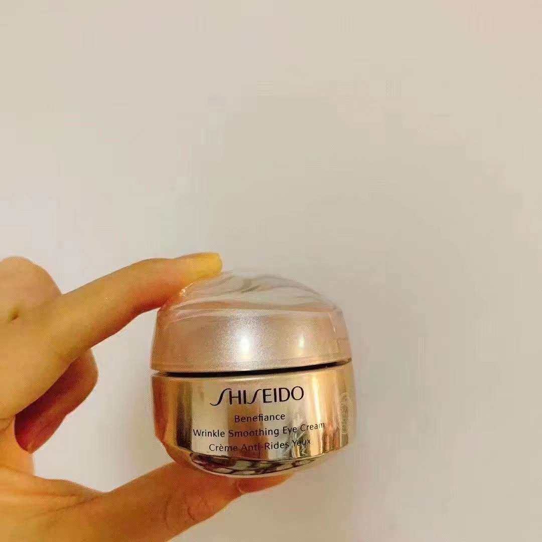 ❤️这几年资生堂的盼丽风姿线从默默无闻到现在火爆，一个专心做