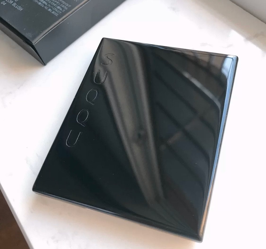 🌹入手的是04漆阳，看起来像秋日的玫瑰即视感 SUQQU家