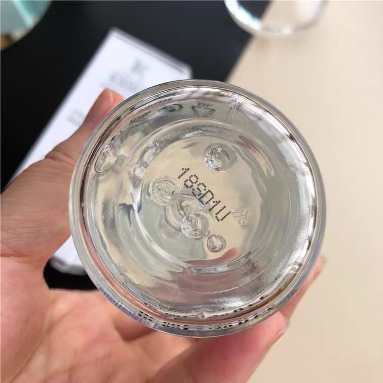 💠科颜氏家的产品成分浓度都还不错，追求功效型的姐妹可以考虑