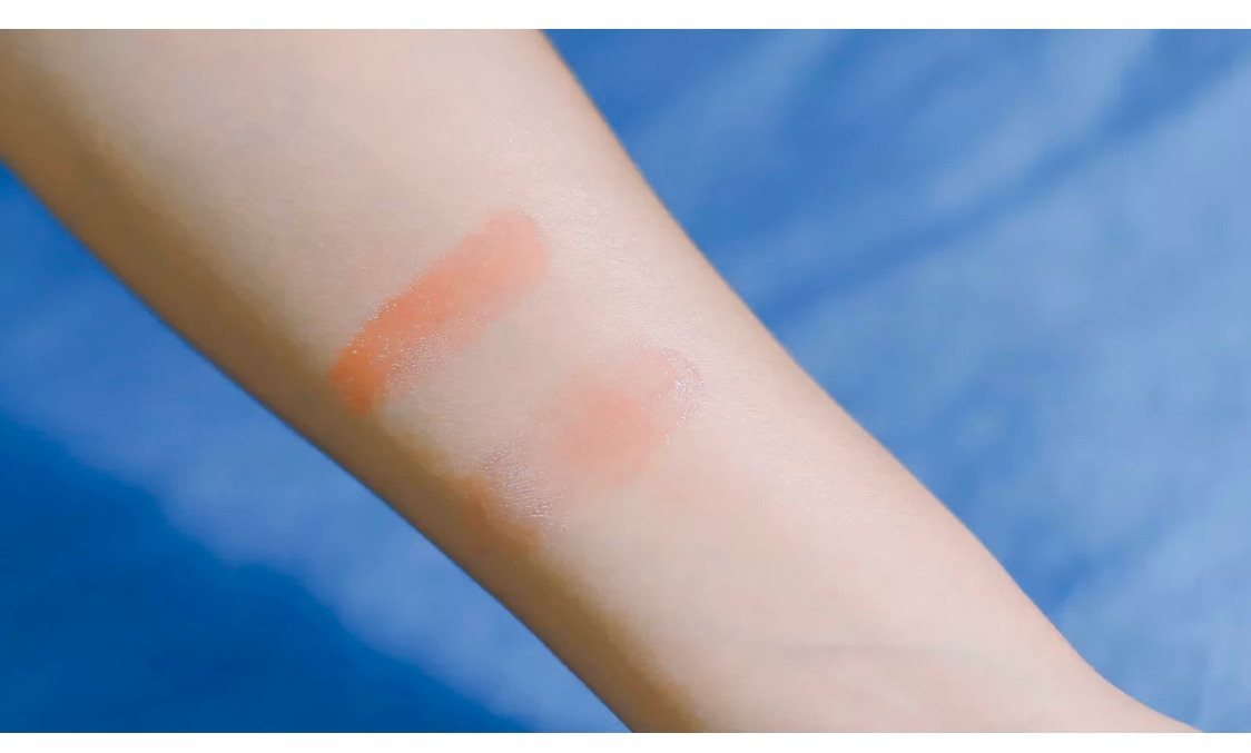 💄不管你有多少支囗红，迪奥变色唇膏这支必备！ 可以当裸色囗