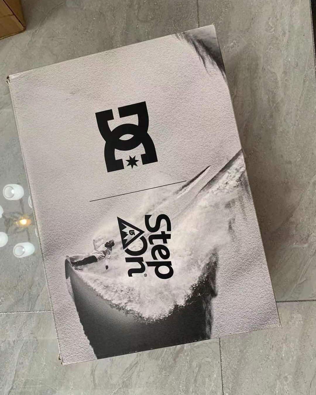 7月12号提交发货， 8月2号到手。168美中速度非常给力。