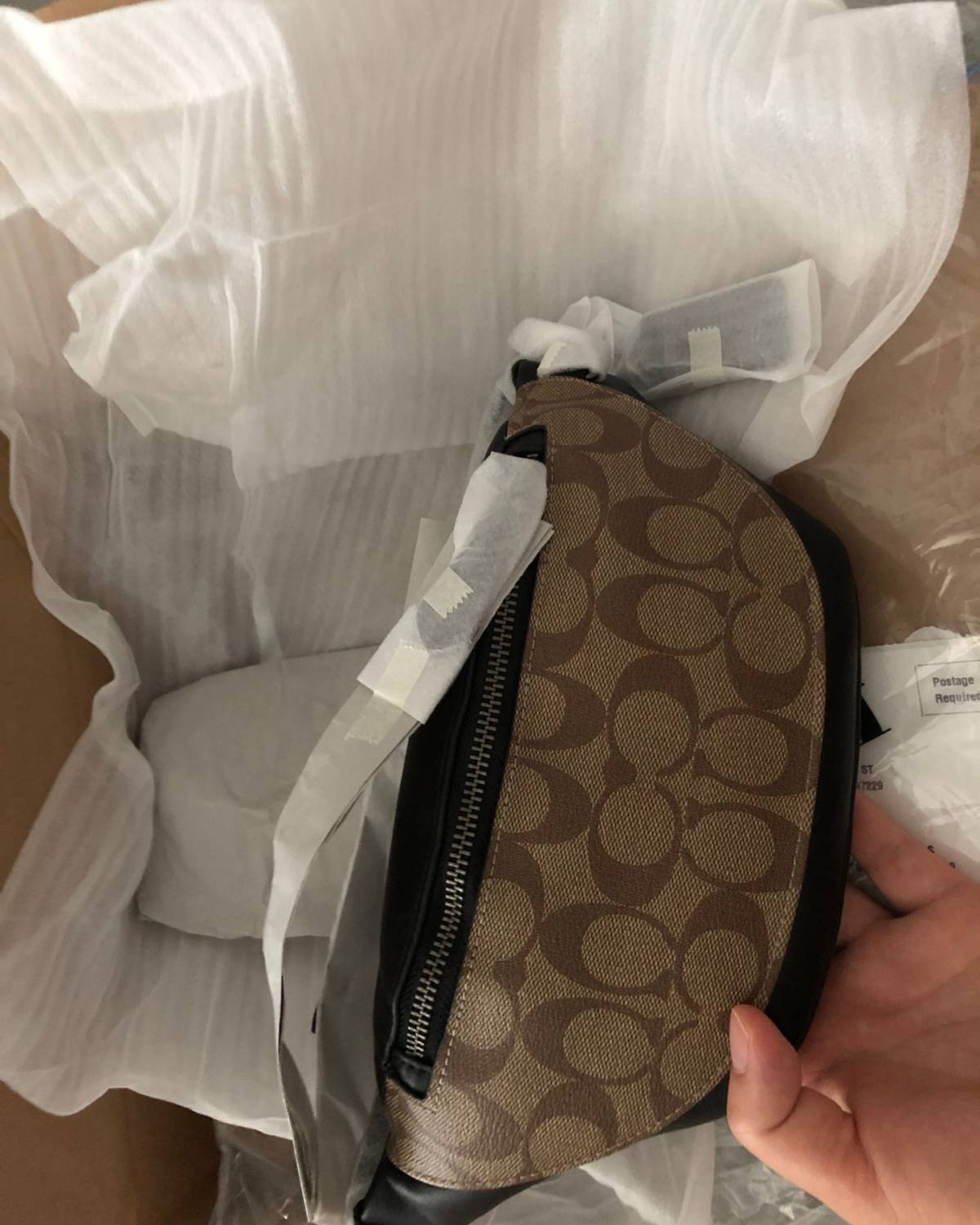 coach经典男士胸包warren 折扣后118刀 用的pp