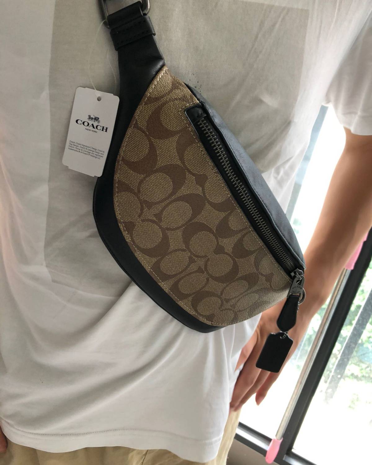 coach经典男士胸包warren 折扣后118刀 用的pp