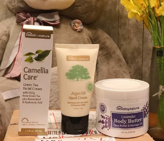 🌰长年累月要做老母亲，就特别需要使用护手霜，毕竟手也会出卖