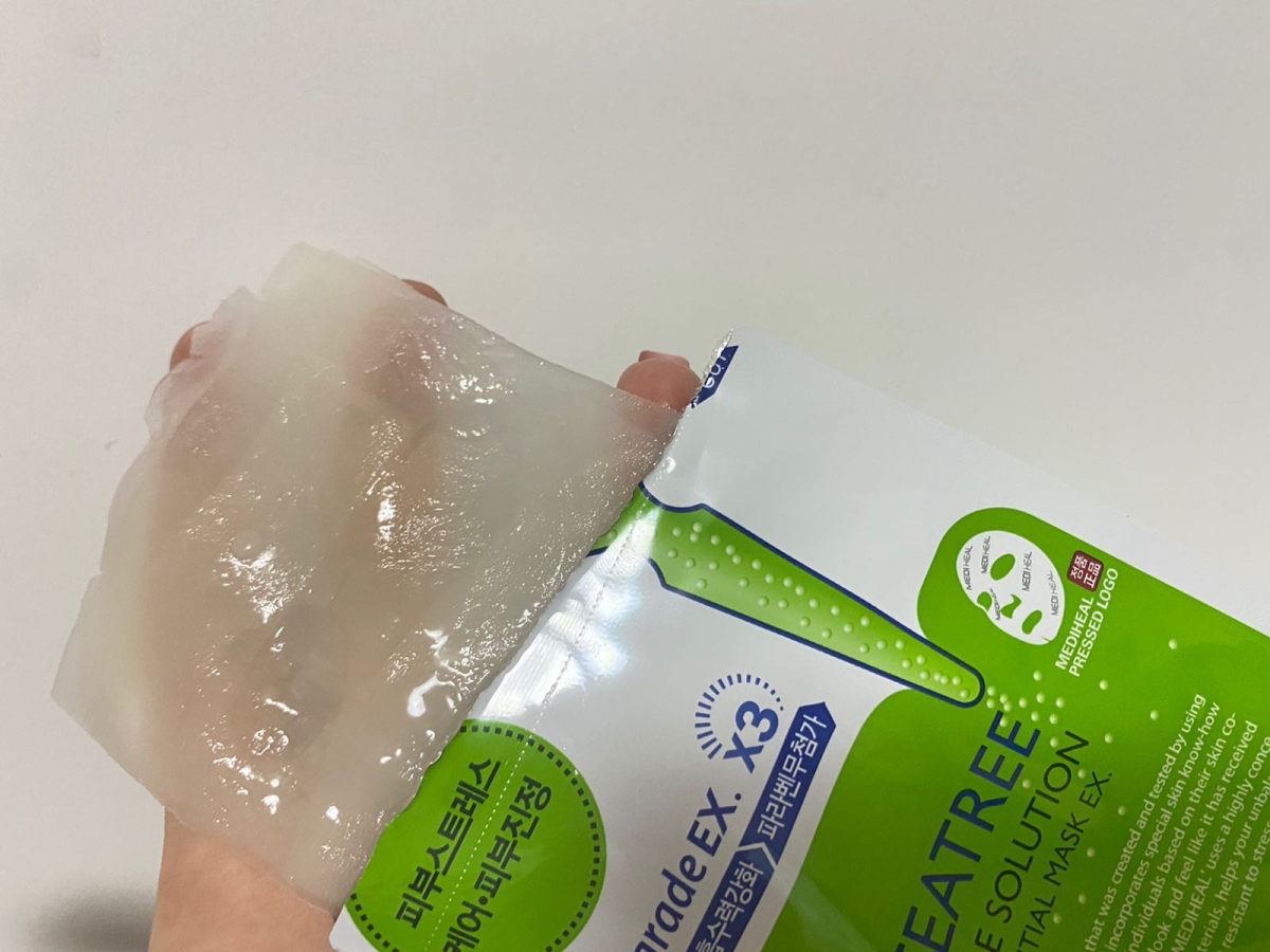 今天敷的依然是韩国MEDIHEAL美迪惠尔茶树面膜！感觉她的