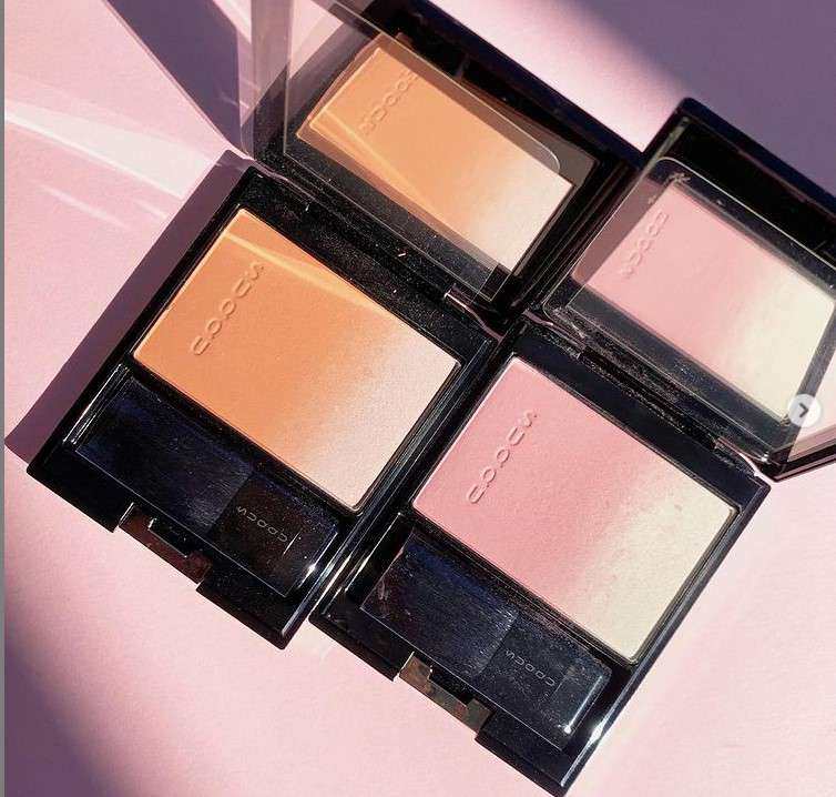 买suqqu的渠道不是很多，selfridges是可以买到的