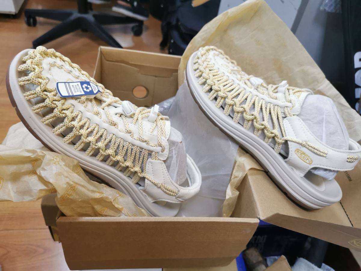 此次种草的户外领域极其有名的溯溪鞋大牌KEEN,而吸引到我的