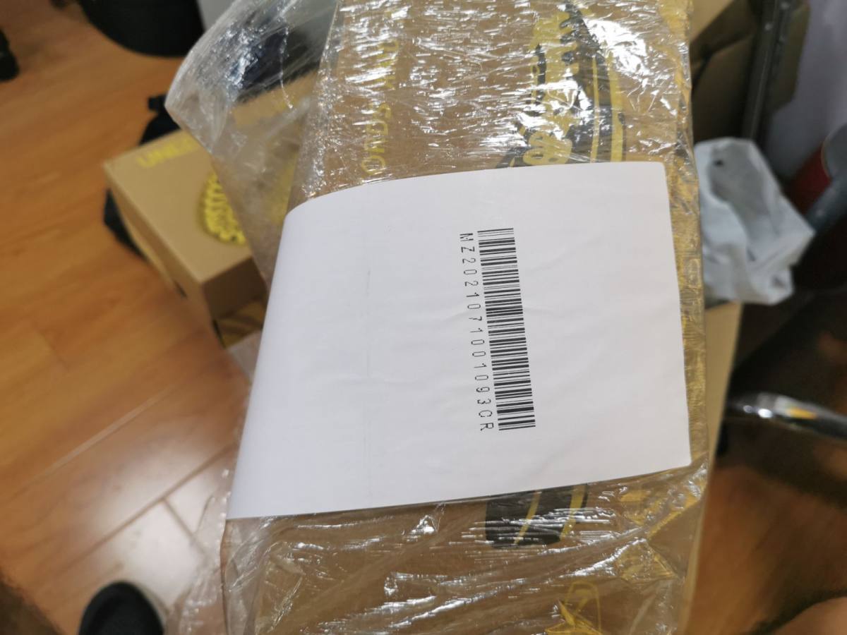 此次种草的户外领域极其有名的溯溪鞋大牌KEEN,而吸引到我的
