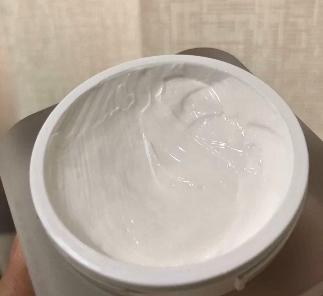 🌟菲洛嘉的柔润亮泽面膜，可能大家对这个名字比较陌生，如果说