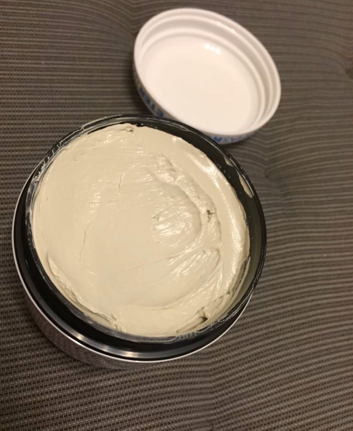 ☁️修仙系，🌙熬夜党，🥩肉食派，肌肤每天接受负能量，一不