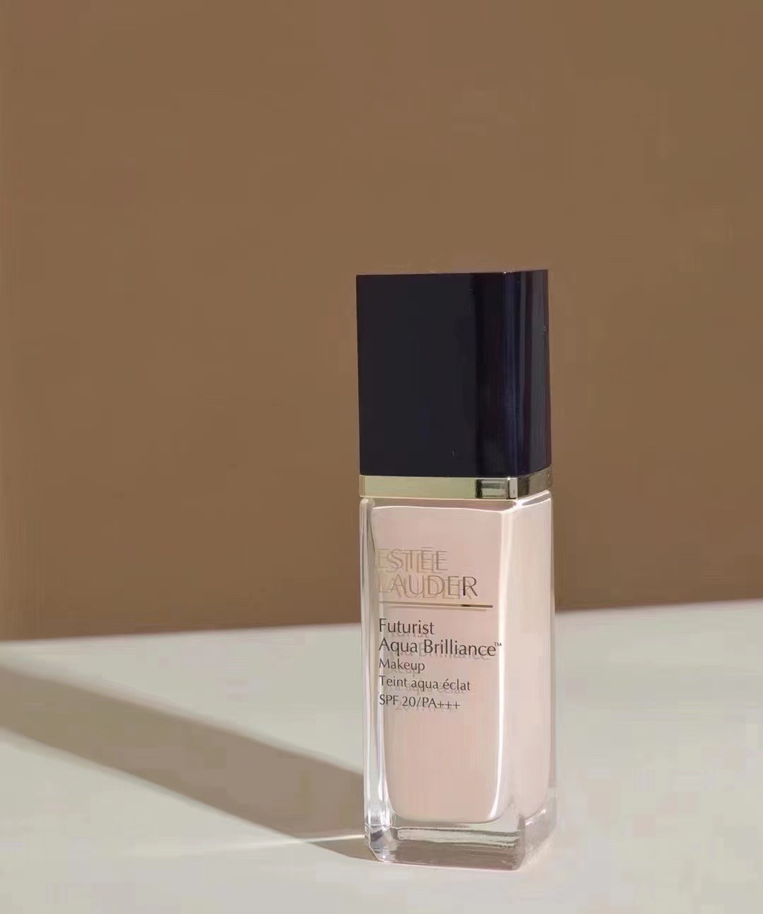 本人大干皮  秋冬季节所以护肤彩妆都换成滋润保湿的产品了 粉