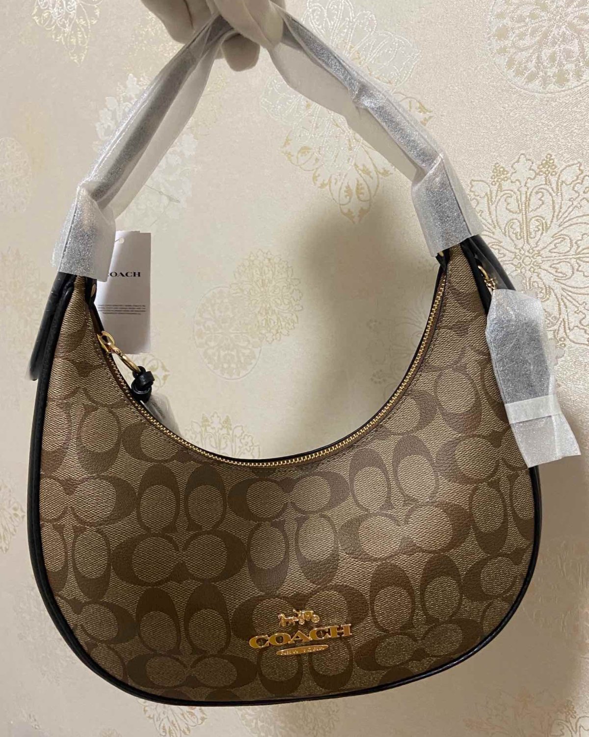 实物巨好看😍 现货，特价💰1299包邮 🌟Coach 