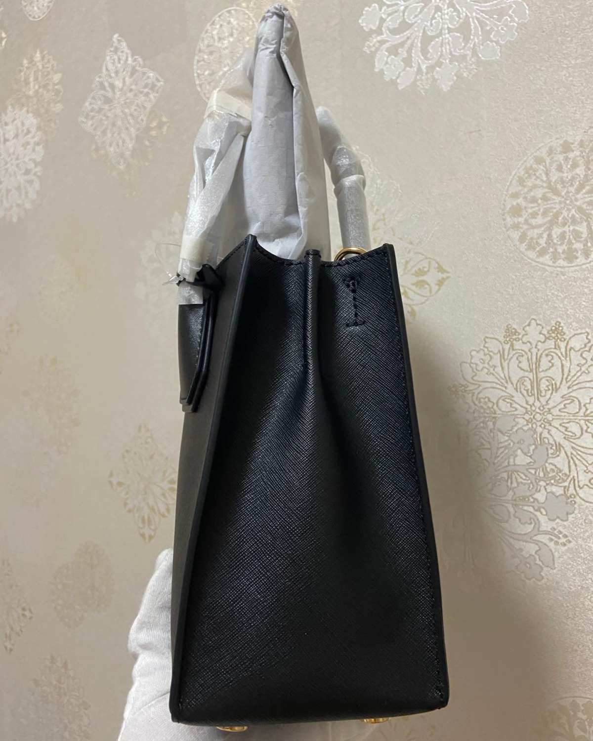 之前都要1200+的，现在买是买太划算啦 爆款，现货特价🇺