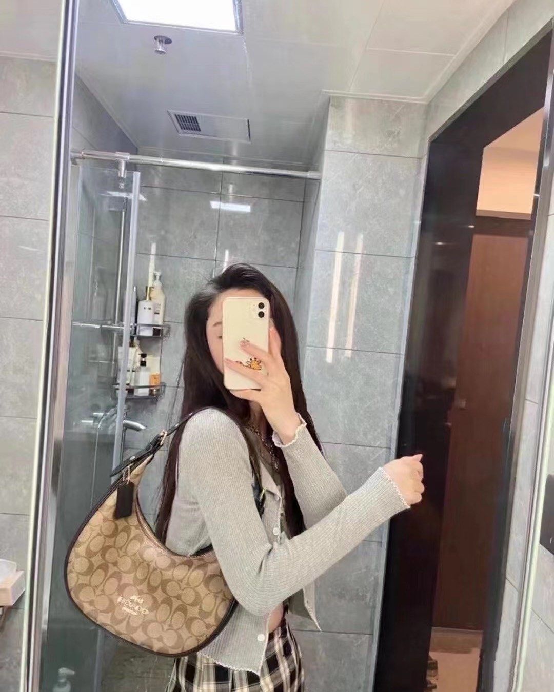 实物巨好看😍 现货，特价💰1299包邮 🌟Coach 