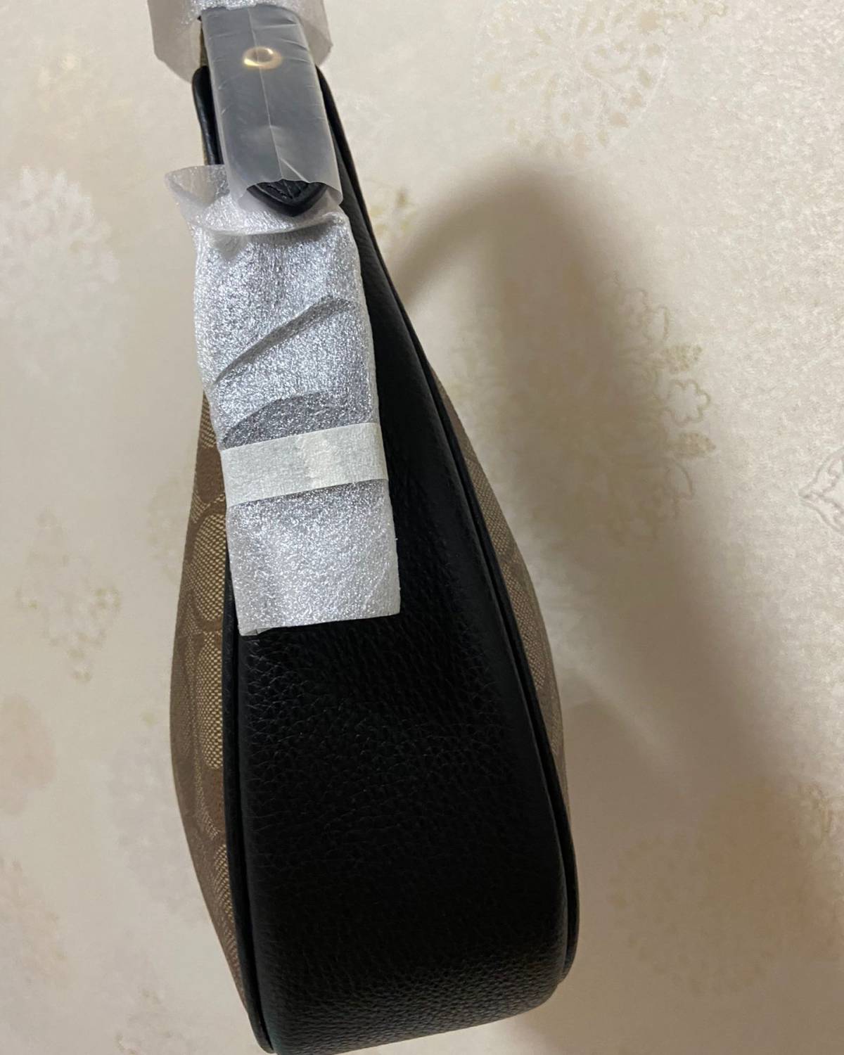 实物巨好看😍 现货，特价💰1299包邮 🌟Coach 