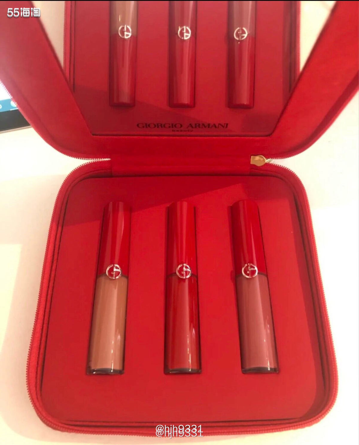 ✨阿玛尼唇釉真的太火了，很多颜色都是爆款，还一度成为断货王，