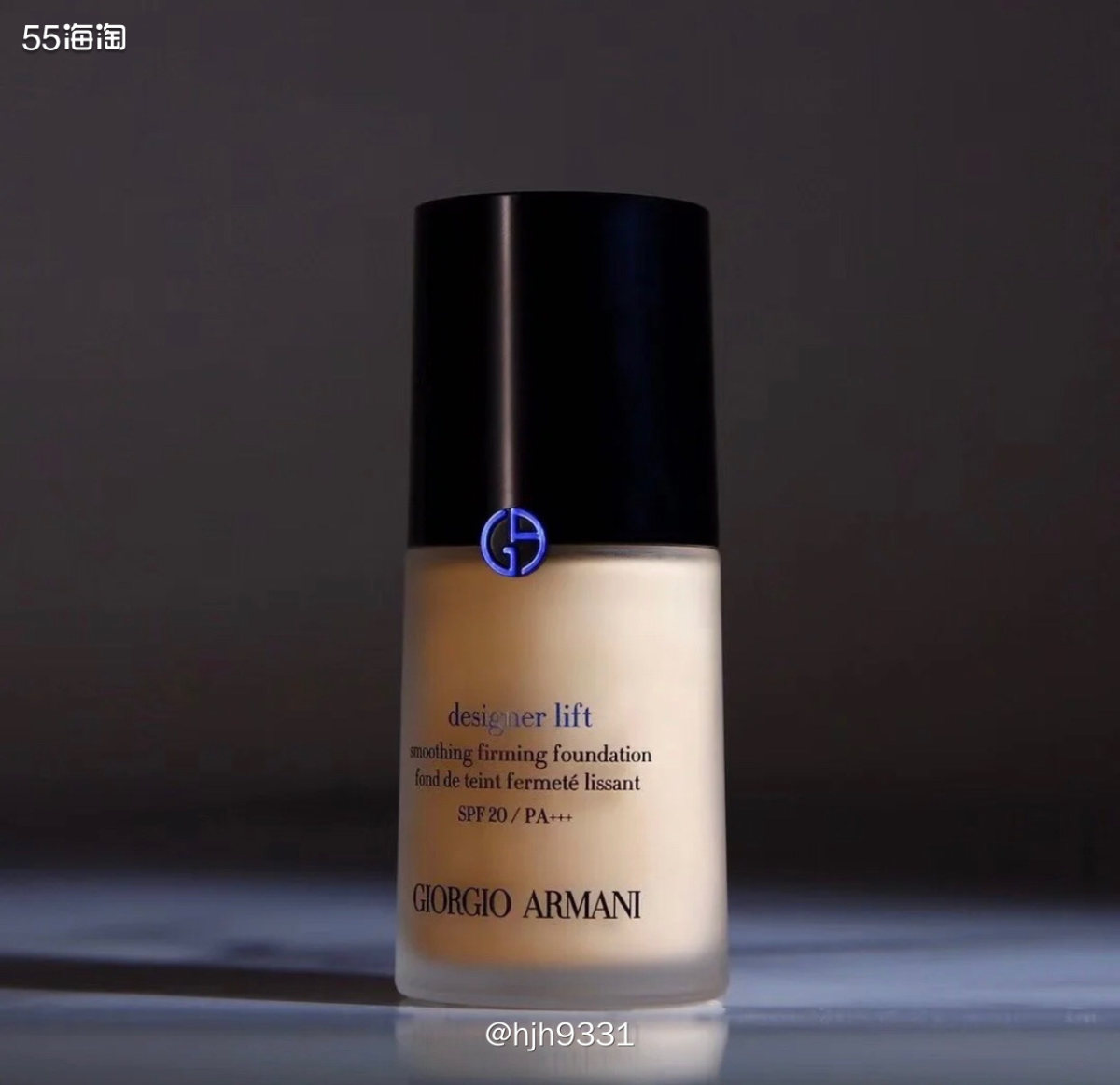 ✨阿玛尼大师蓝标粉底液，采用阿玛尼专利超微研粉颗粒粉质比其他