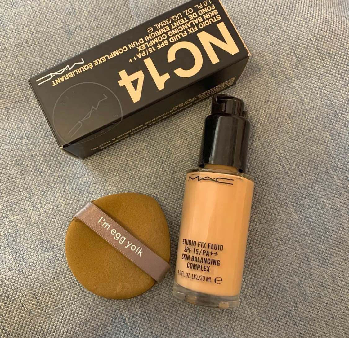 🌟因为本人有轻微的点，对底妆会有一点遮瑕的要求，挑了很久入