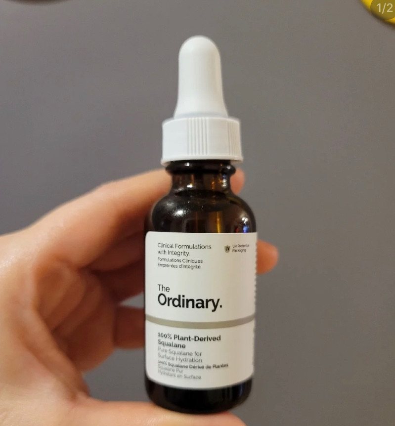 🏝 Theordinary角鲨烷可以修复肌肤，可谓是干皮救