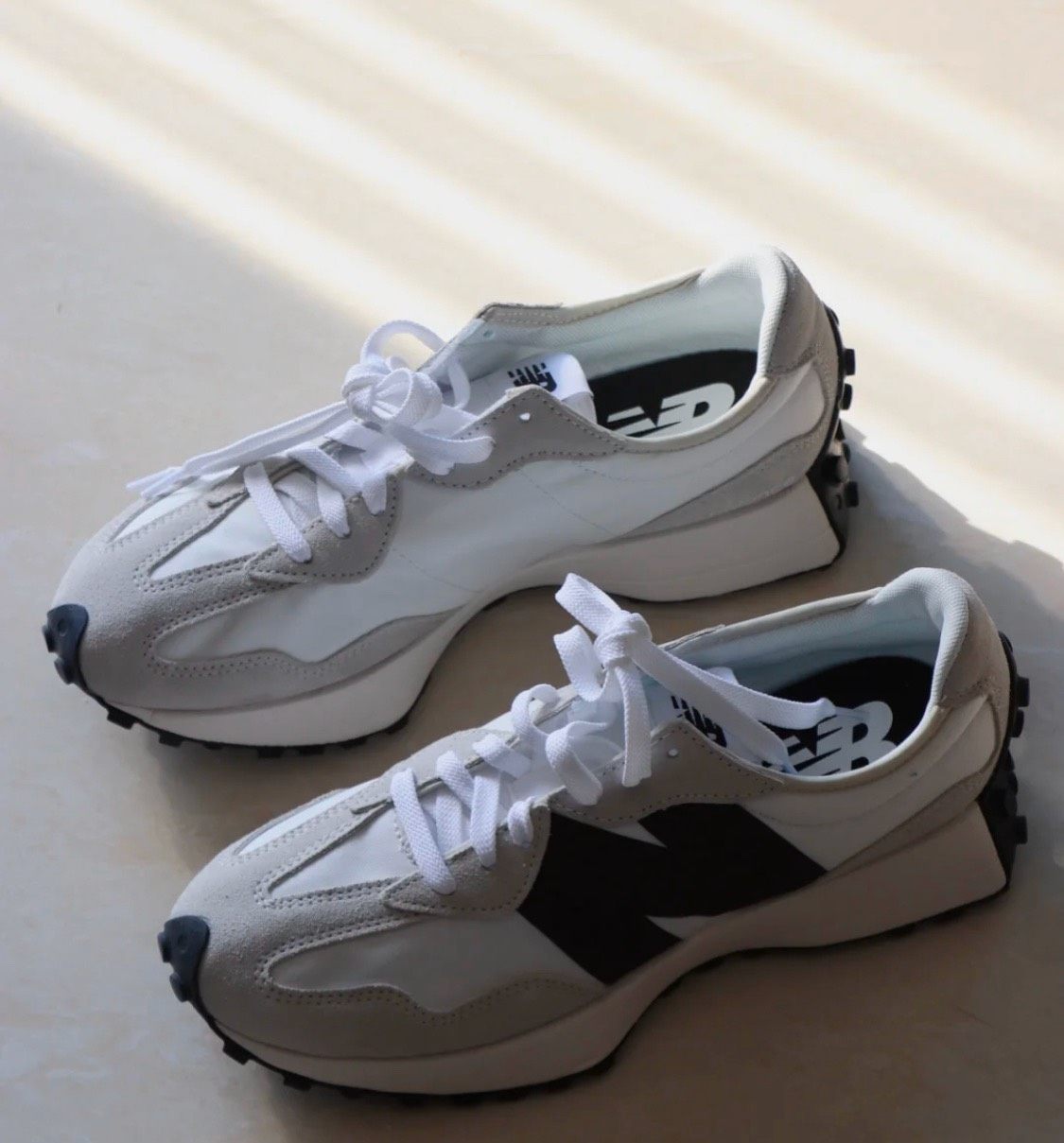 💫New balance327已经是很多明星上脚带货款了，