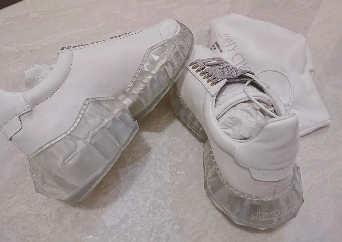 ✨Jimmy Choo 不止为优雅代言，在诠释酷劲十足的街头