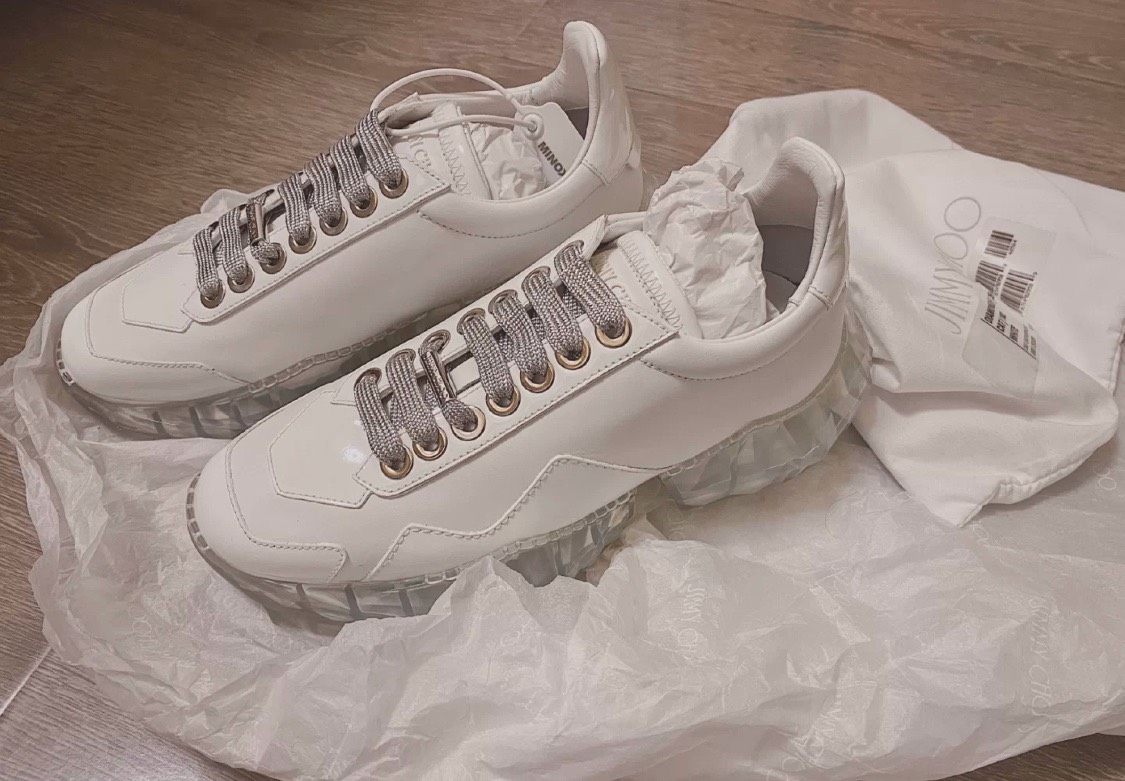 ✨Jimmy Choo 不止为优雅代言，在诠释酷劲十足的街头