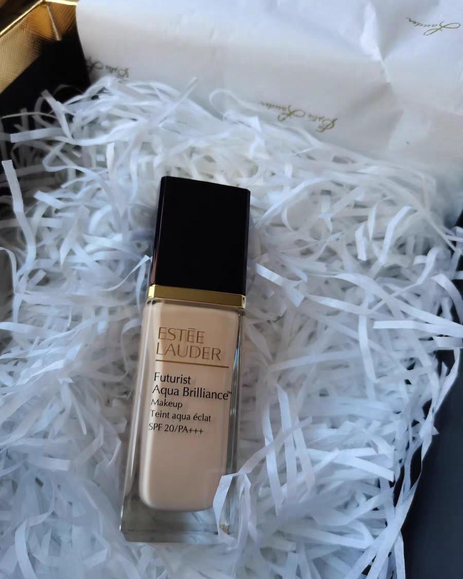 1⃣️购买网站:雅诗兰黛官网 2⃣️下单难度:难度低，十分友