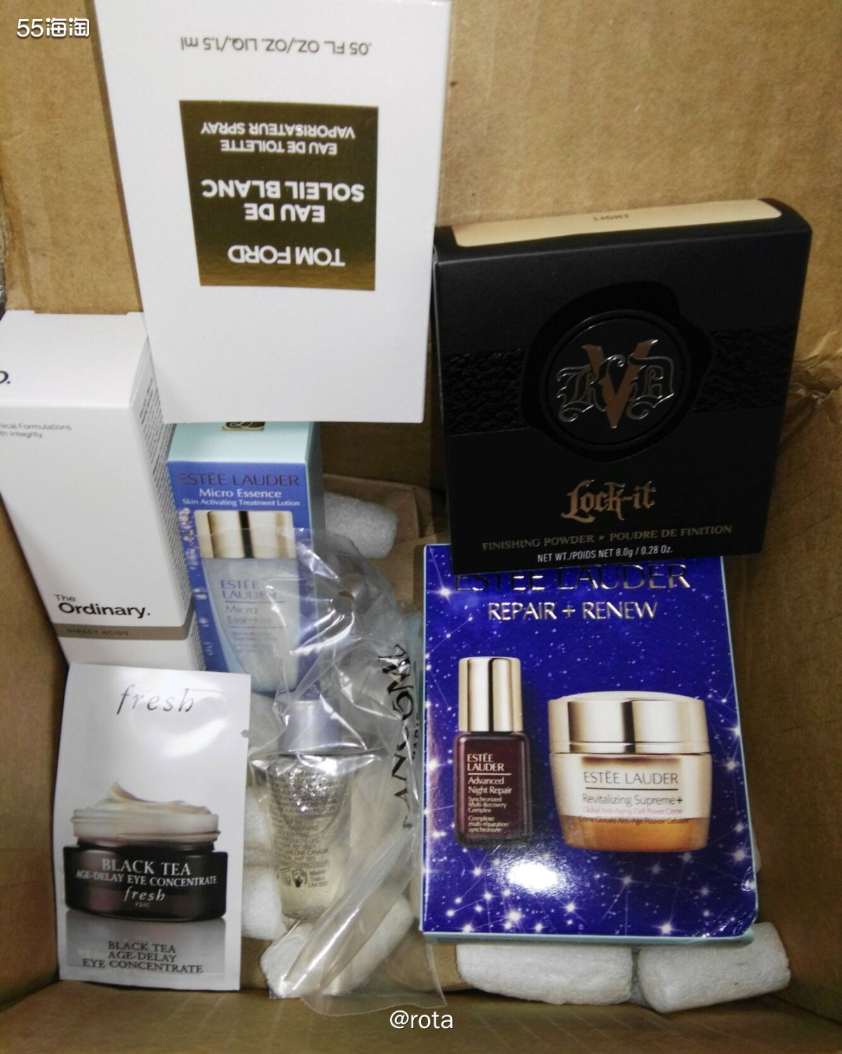 这是个超级古老的箱子，可能还是四五月份左右的东西，因为我看到